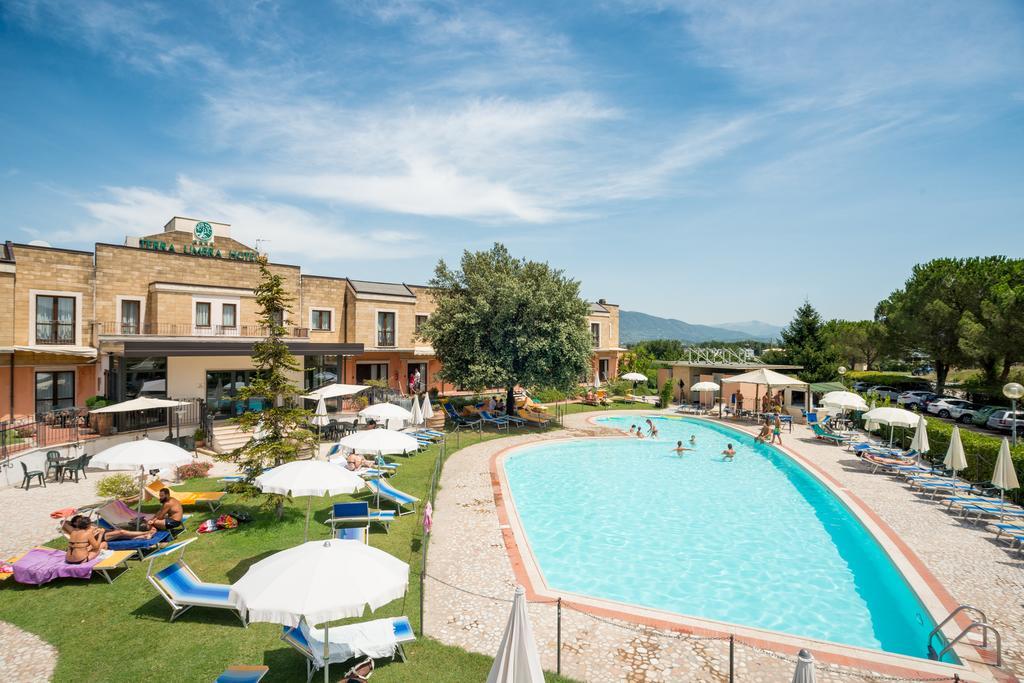Terra Umbra Hotel Нарні Екстер'єр фото